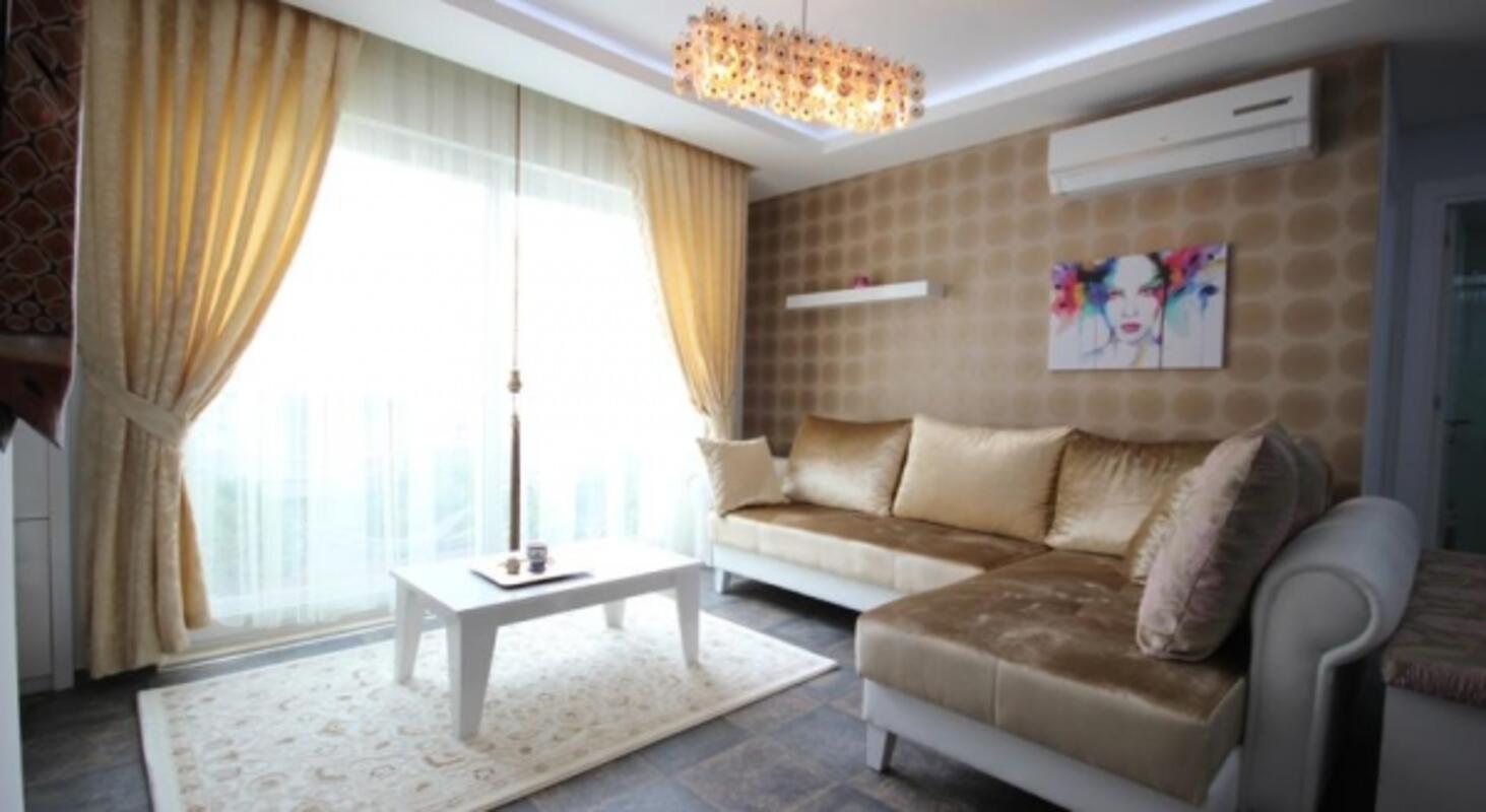 By Pegasus Beach Flats Transfer