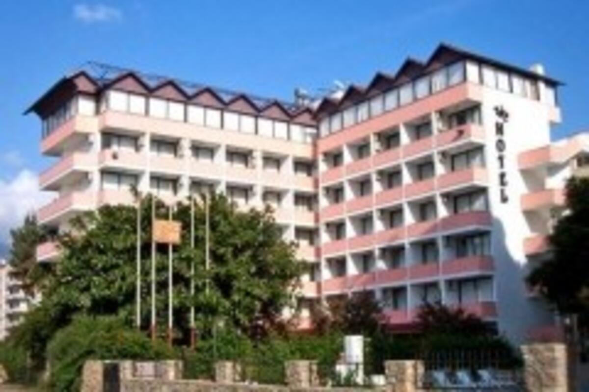 Iso & Asi Hotel Transfer