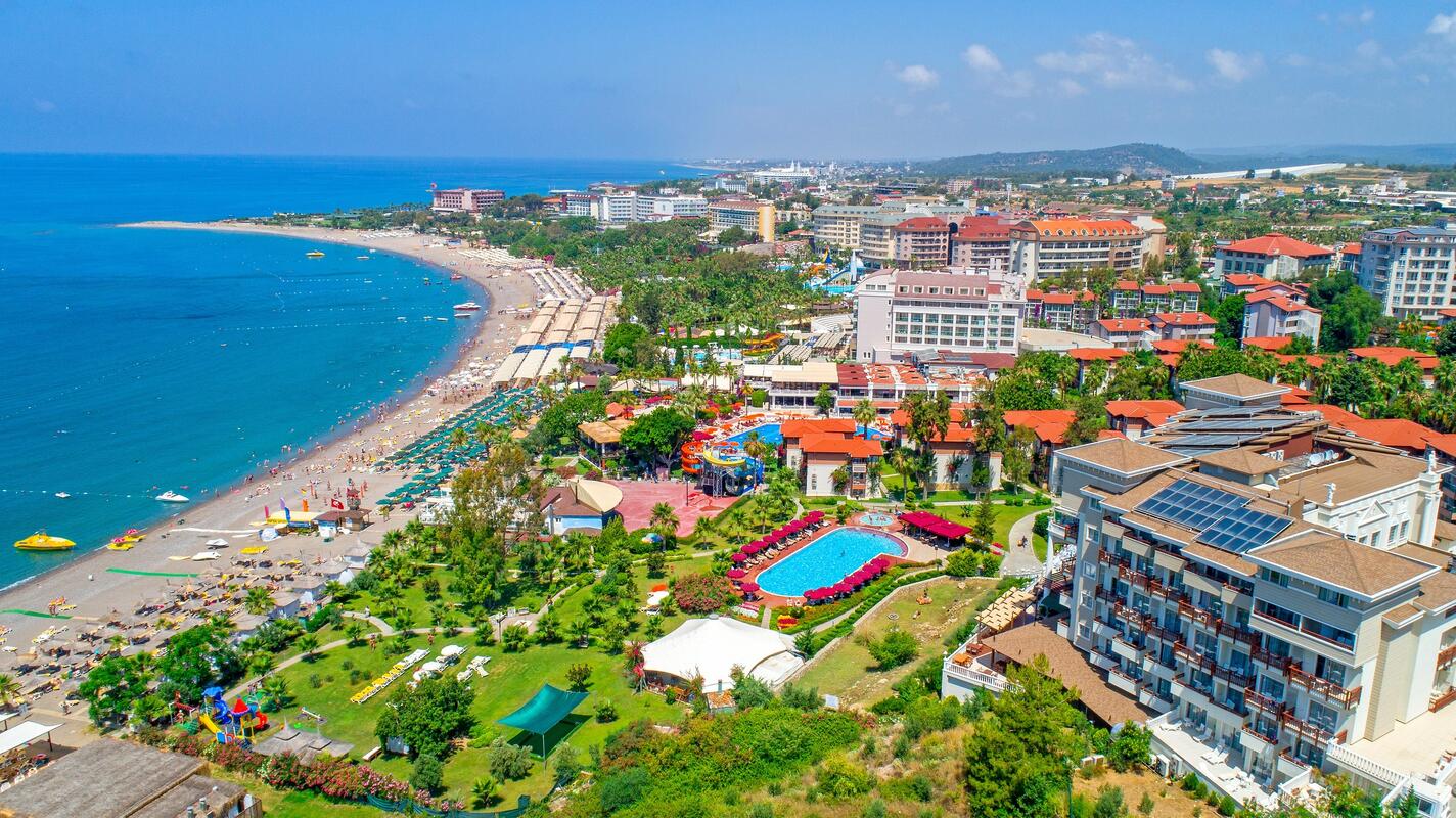 Justiniano Deluxe Resort Transfer