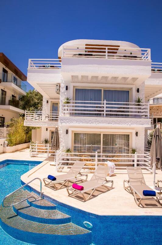 Kalkan Saray Suites Transfer