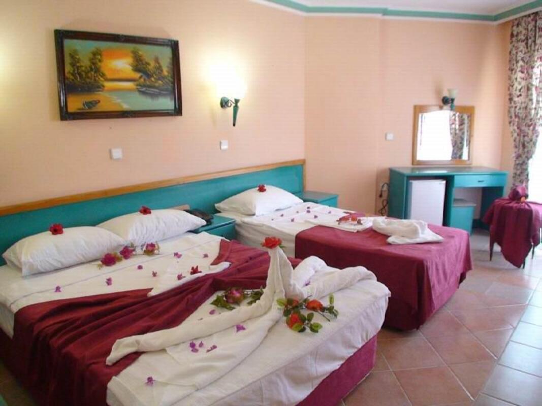 Kleopatra Inn Hotel Transfer