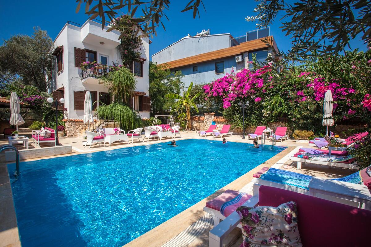 Papermoon Hotel & Apartments Transfer