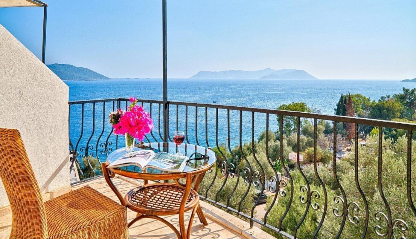 Paradise 4 Apartment Transfer