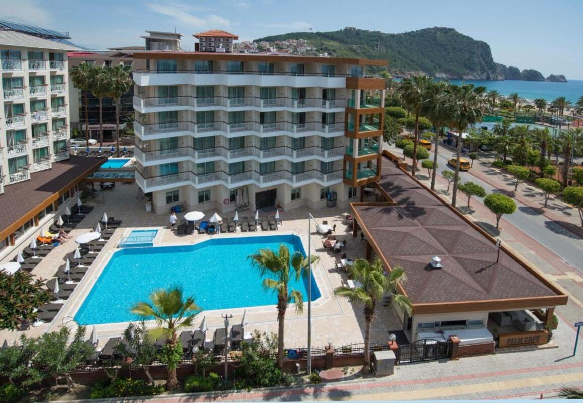 Riviera Hotel & Spa Transfer