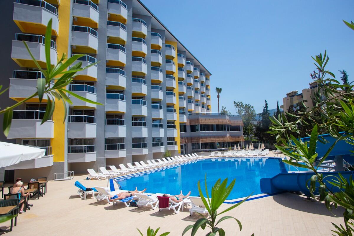 Simply Fine Hotel Alize Transfer