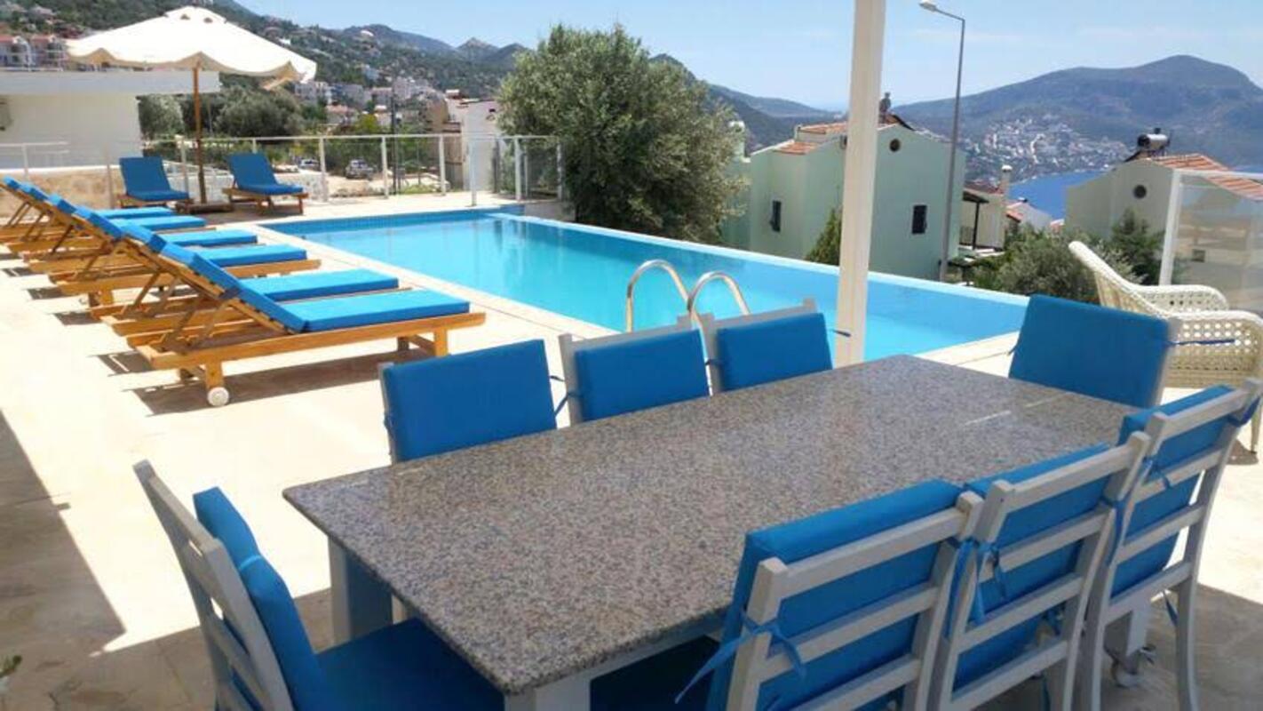 Villa Med-Zeytouna vip transfer