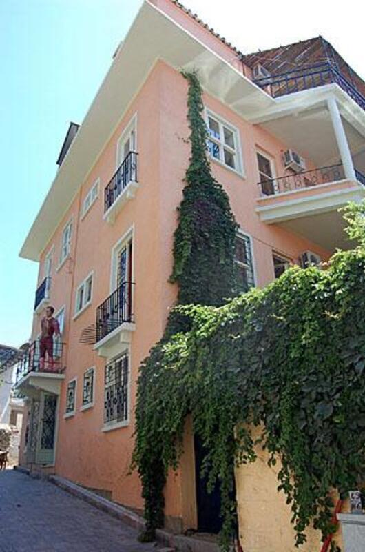 Villa Tulipan vip transfer