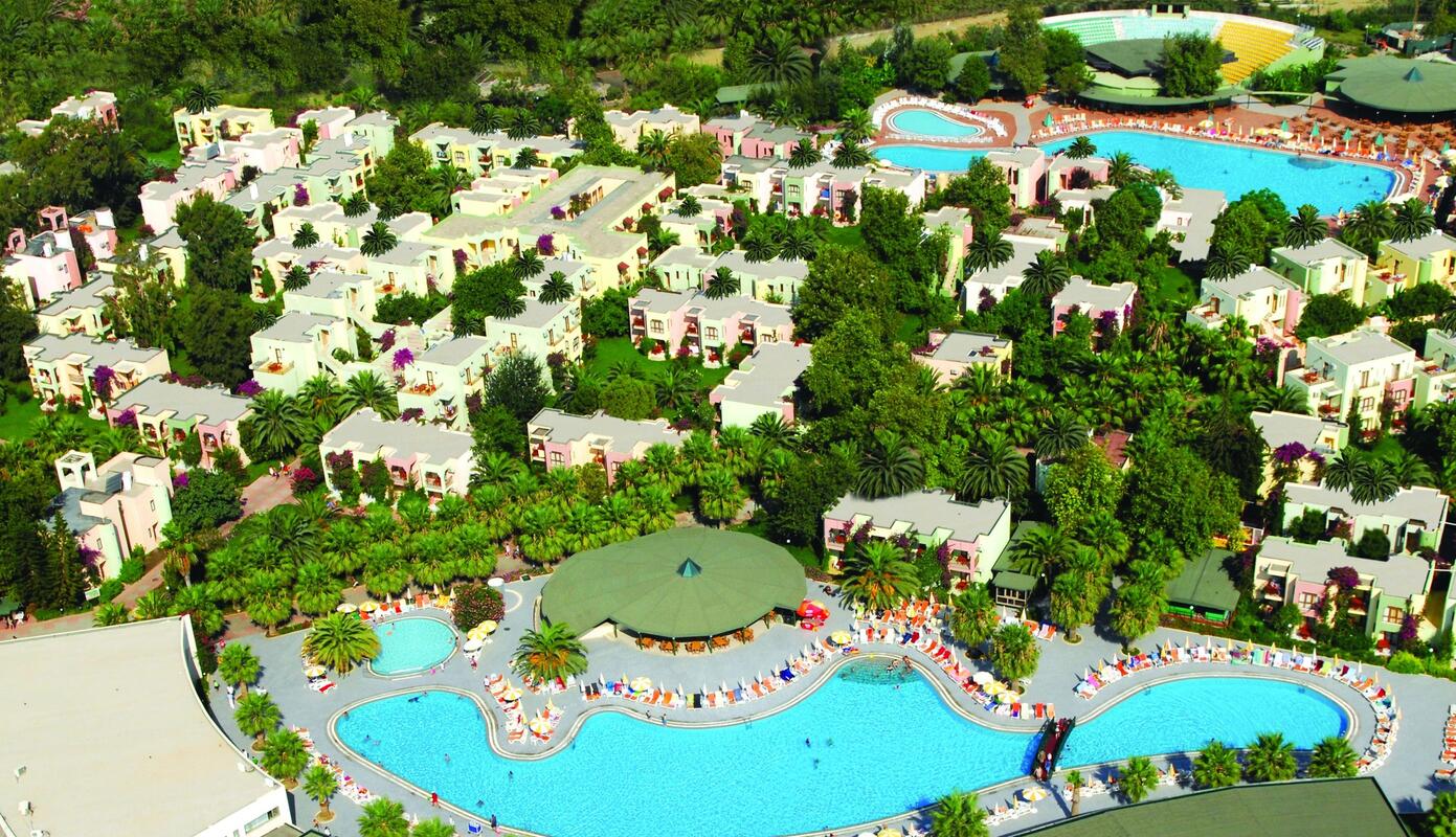 Von Resort Golden Beach Transfer