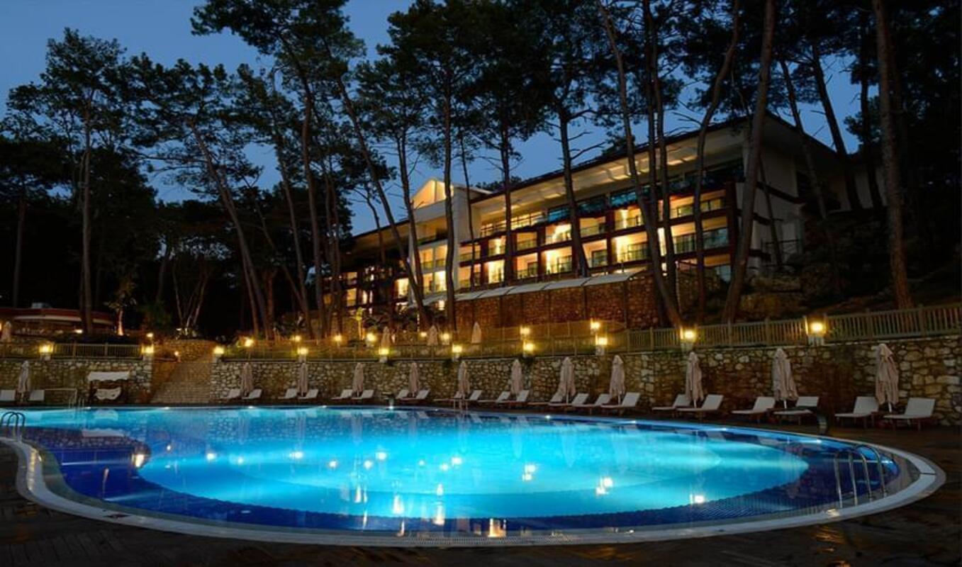 Wome Deluxe Hotel vip transfer